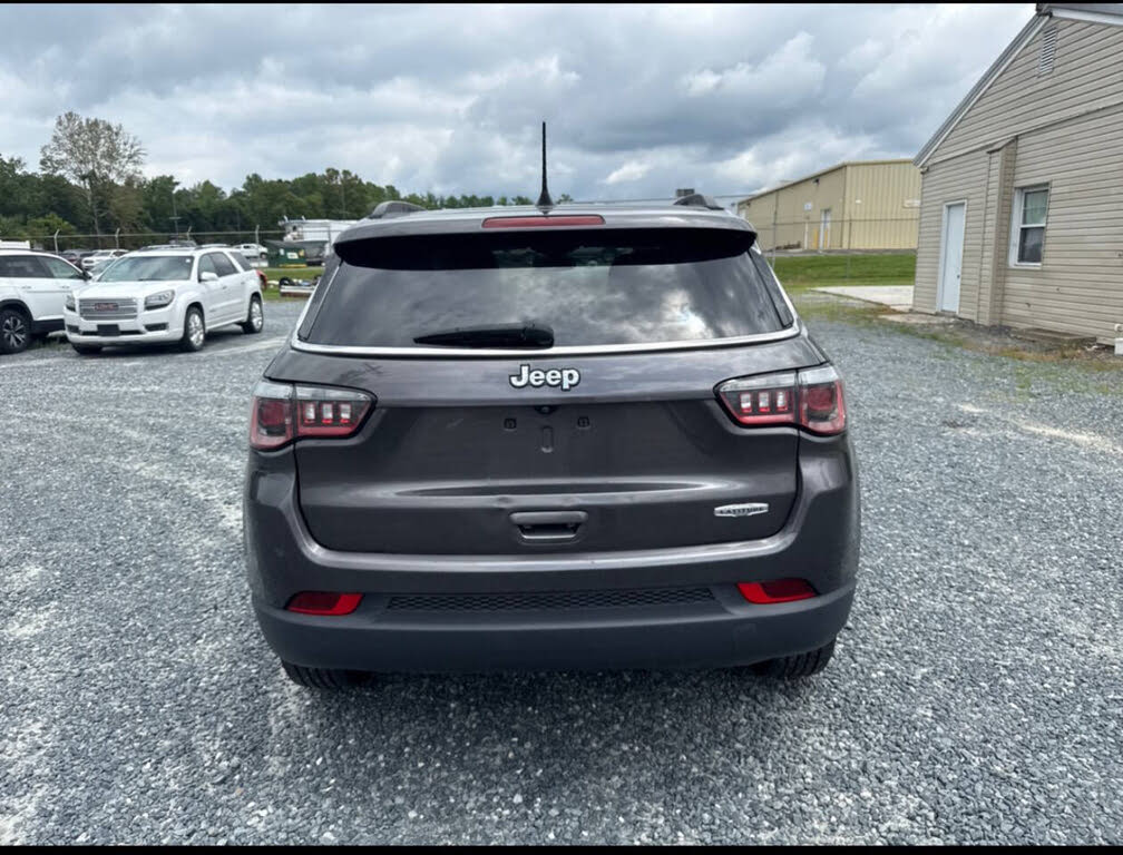 Vehicle view 6