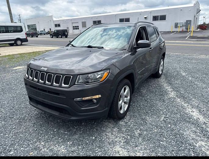 Vehicle view 9