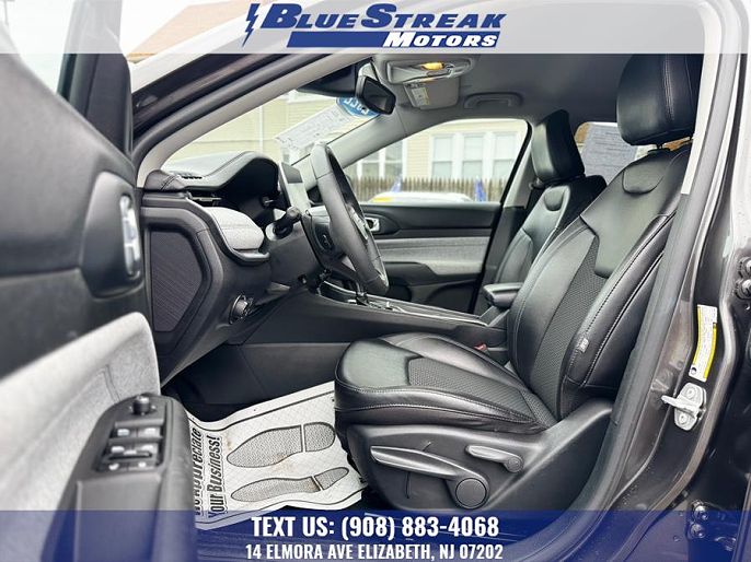 Vehicle view 15