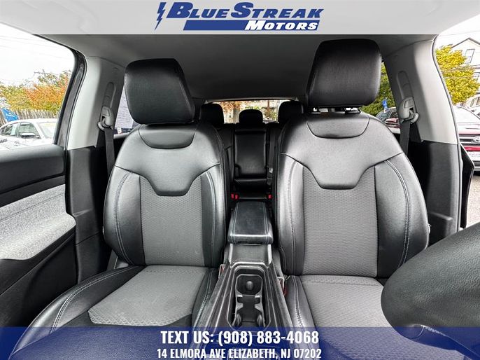 Vehicle view 18