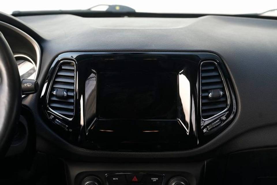 Vehicle view 37