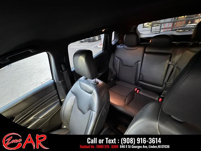 Vehicle view 21