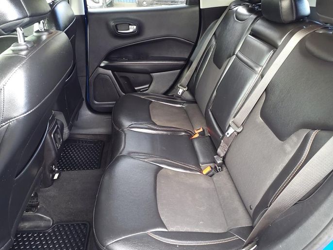 Vehicle view 11