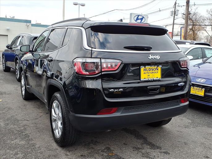 Vehicle view 5