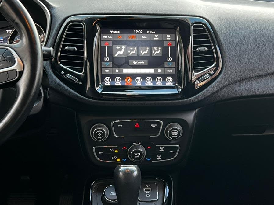 Vehicle view 11
