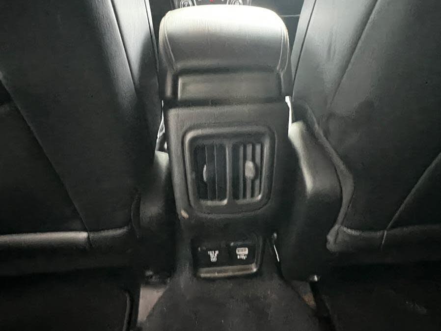 Vehicle view 9