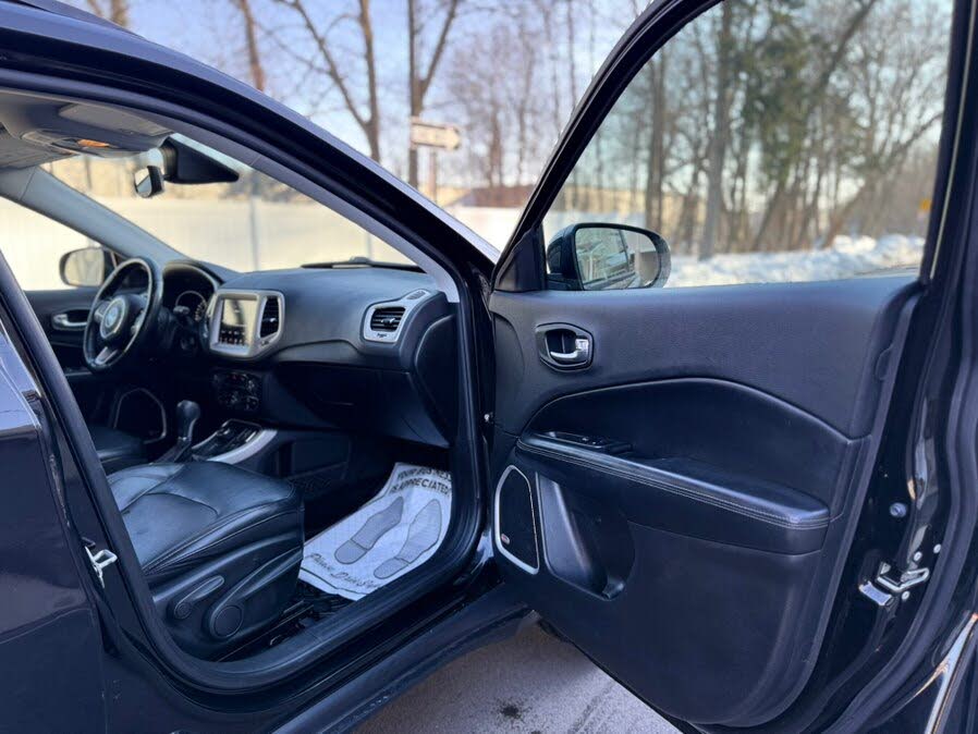 Vehicle view 12