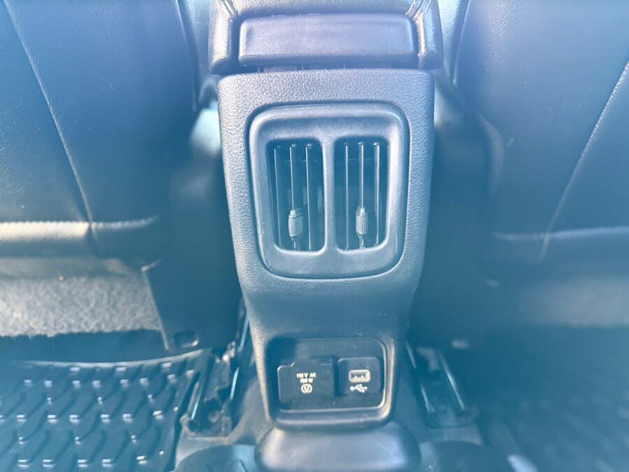 Vehicle view 17