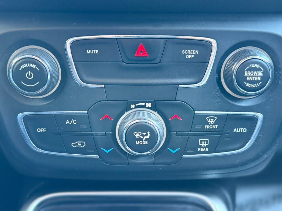 Vehicle view 25