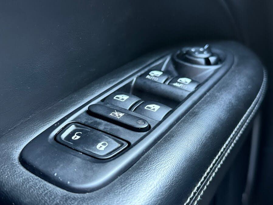 Vehicle view 26