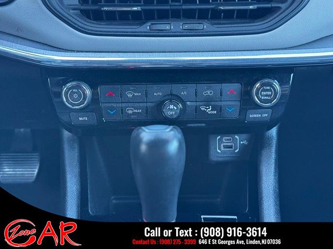 Vehicle view 25