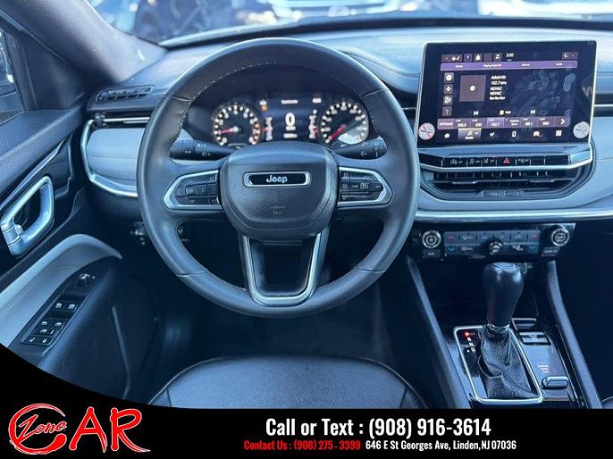 Vehicle view 28