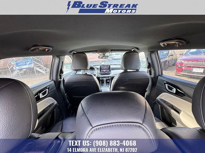 Vehicle view 13