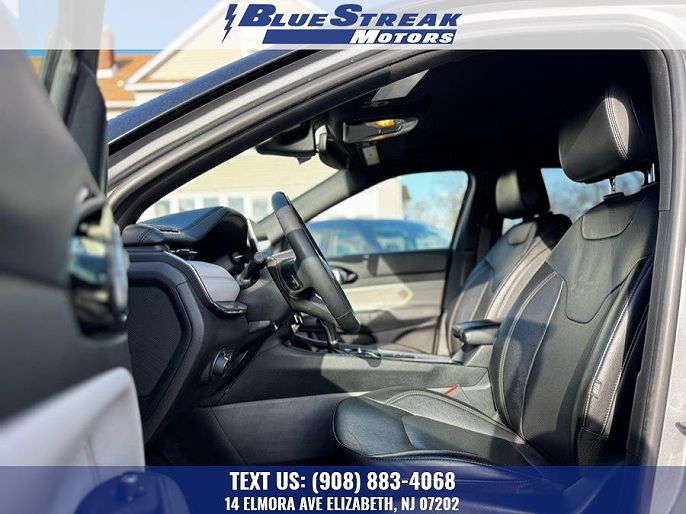 Vehicle view 15