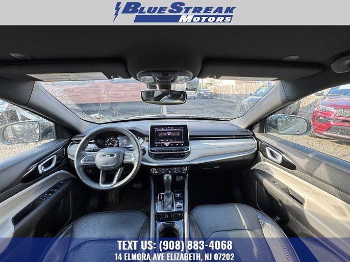 Vehicle view 19