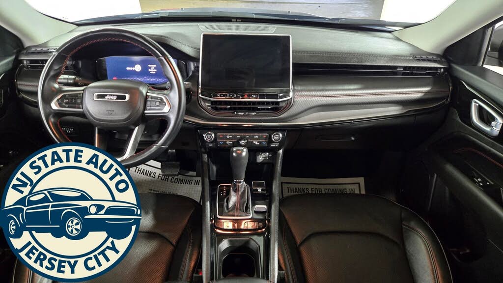 Vehicle view 27