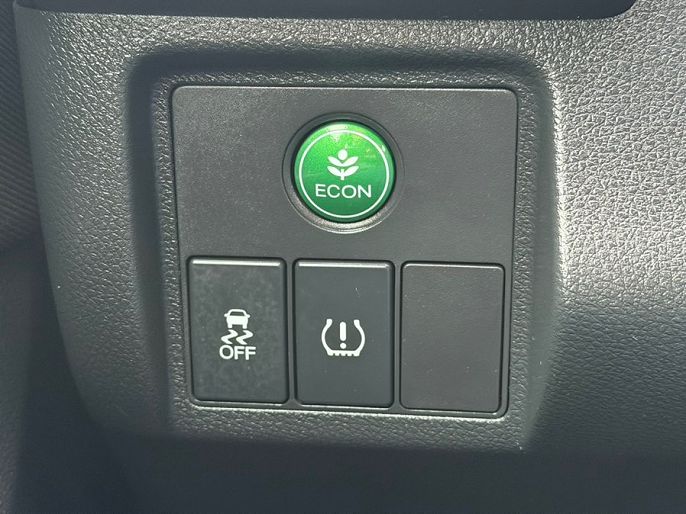 Vehicle view 17