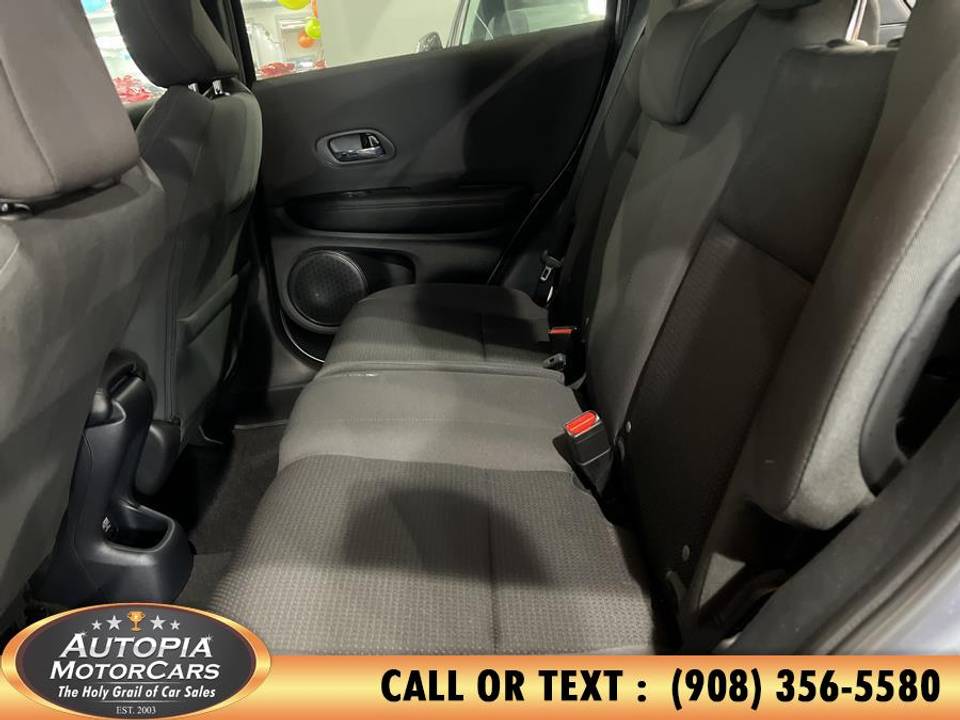 Vehicle view 17