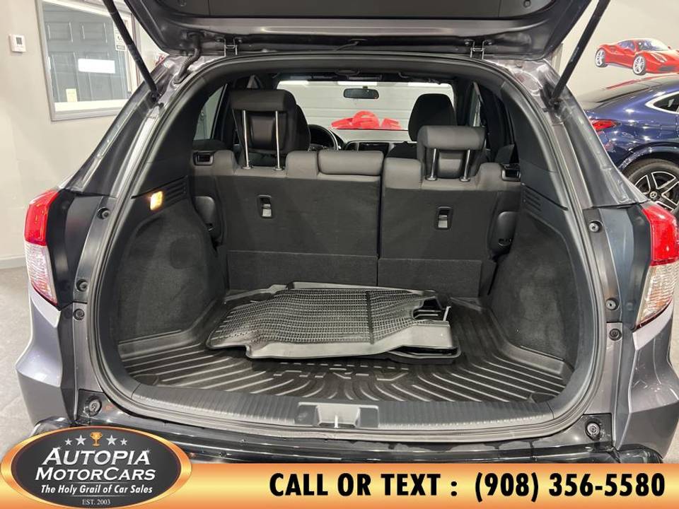 Vehicle view 19