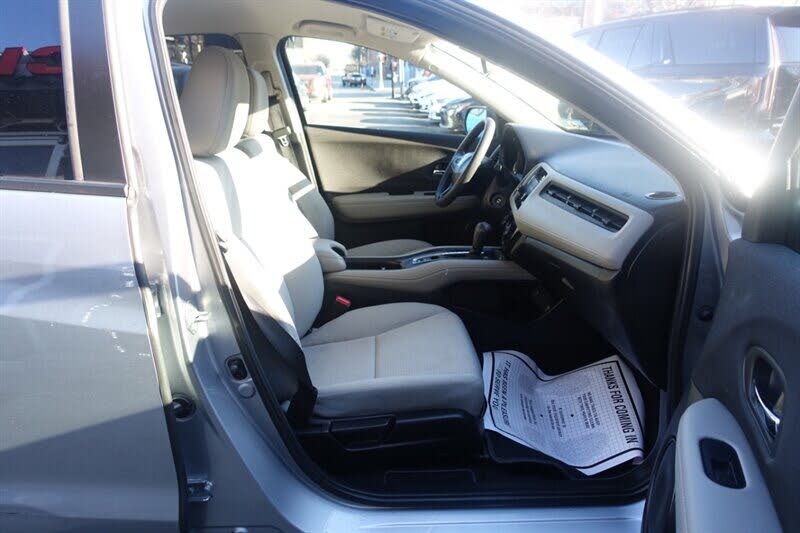 Vehicle view 14