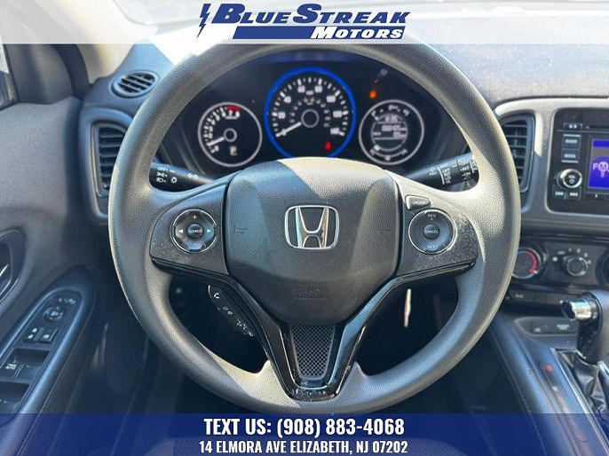 Vehicle view 25