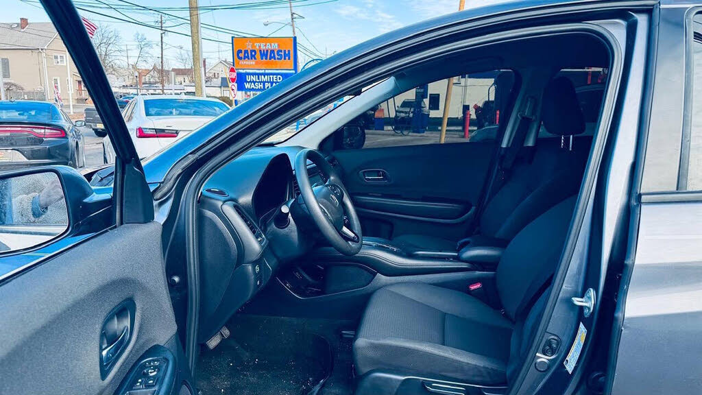 Vehicle view 12