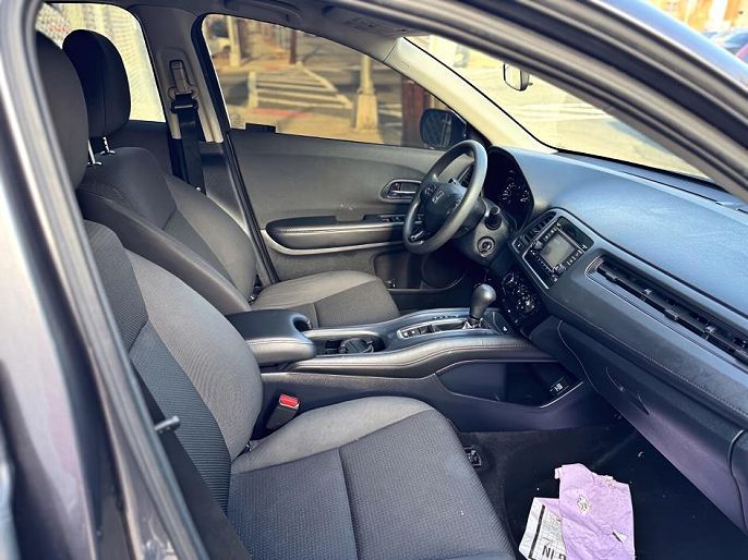 Vehicle view 23