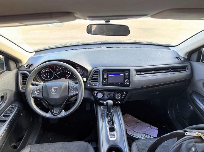 Vehicle view 29