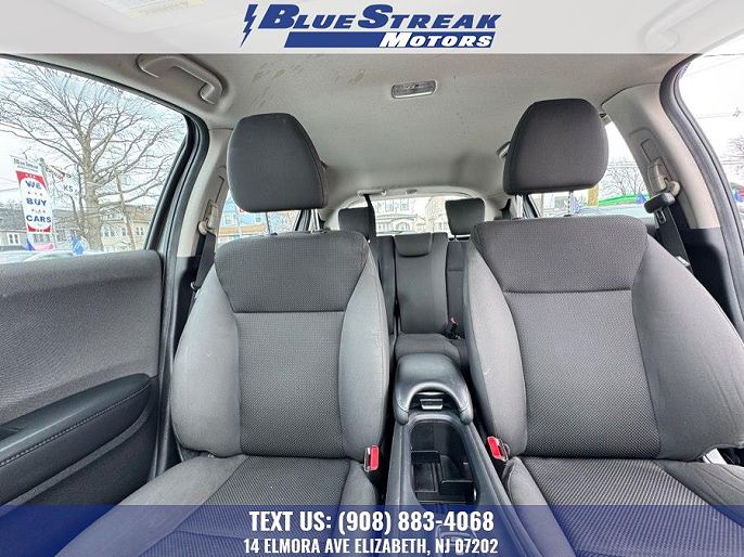 Vehicle view 17