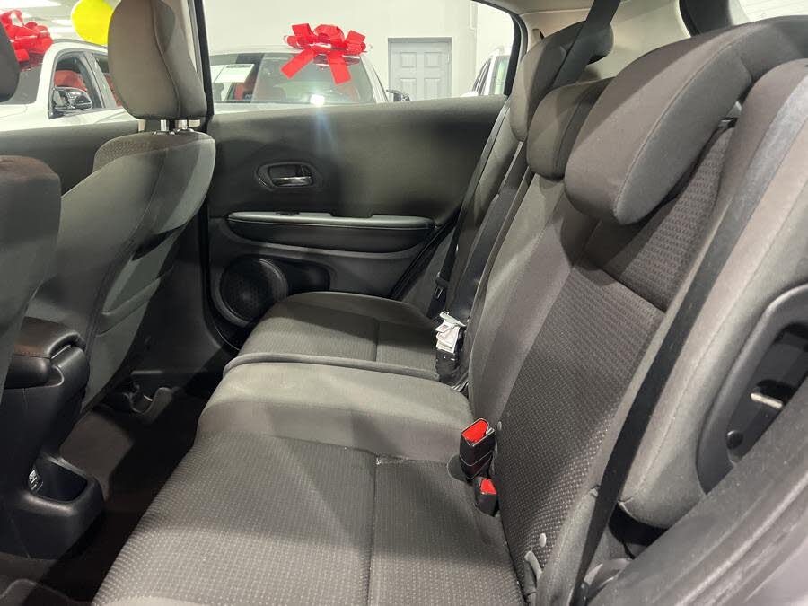 Vehicle view 16