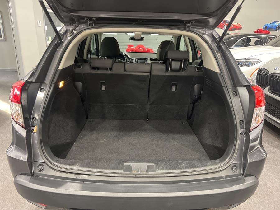 Vehicle view 18