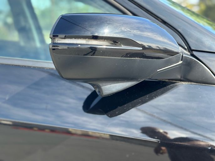 Vehicle view 13