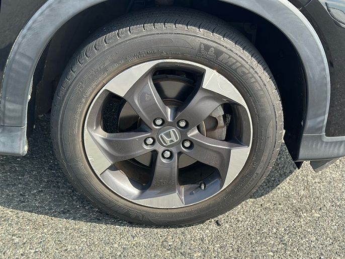 Vehicle view 14