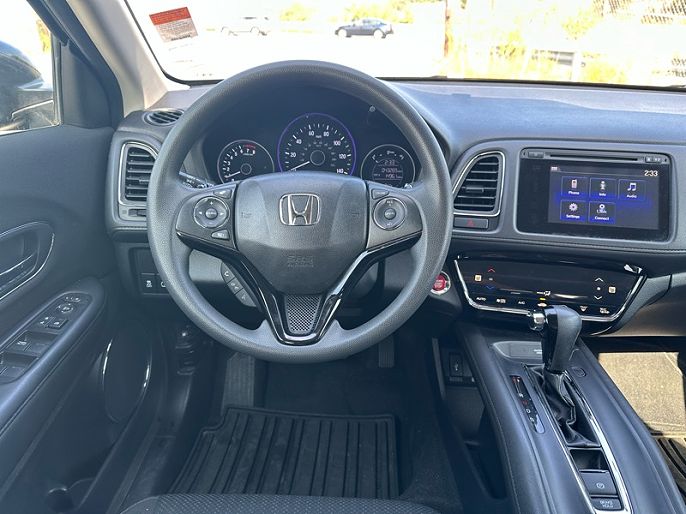 Vehicle view 29