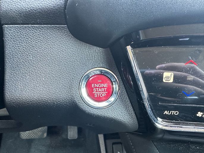 Vehicle view 33