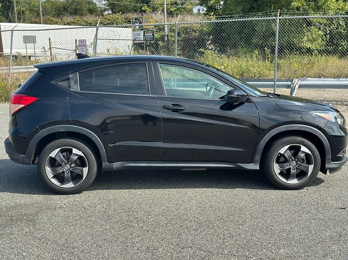 Vehicle view 6