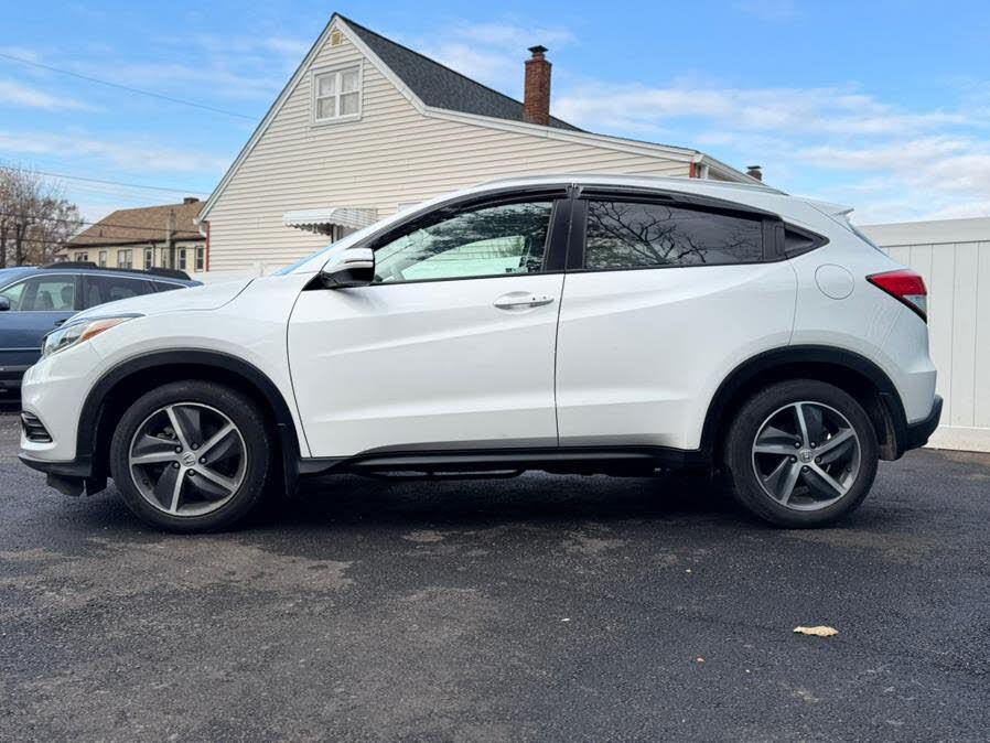 Vehicle view 11