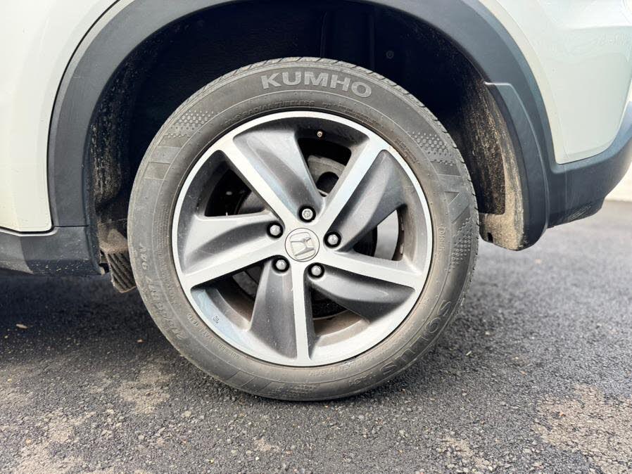 Vehicle view 40