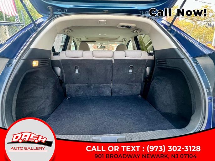 Vehicle view 19