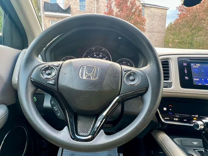 Vehicle view 69