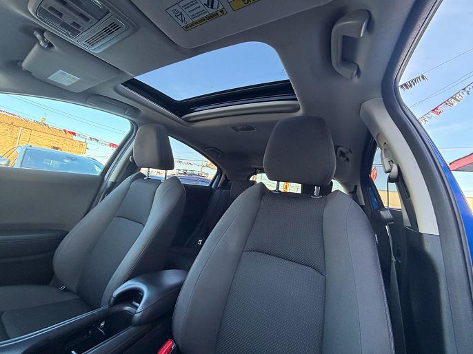 Vehicle view 13