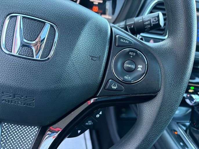 Vehicle view 17