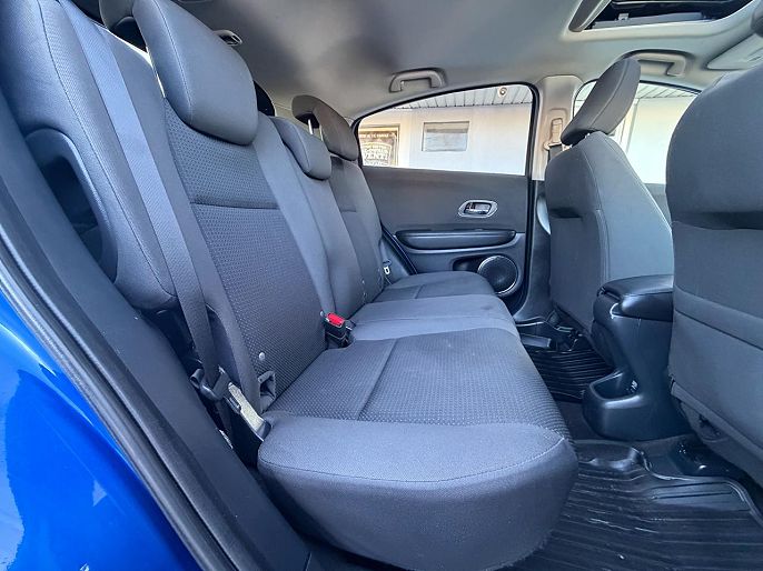 Vehicle view 31