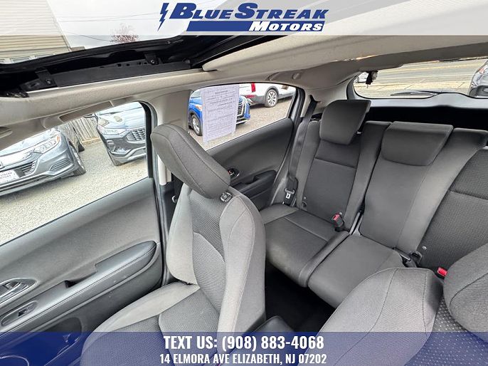 Vehicle view 18