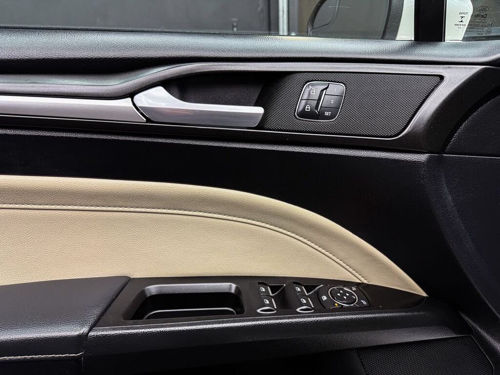 Vehicle view 12