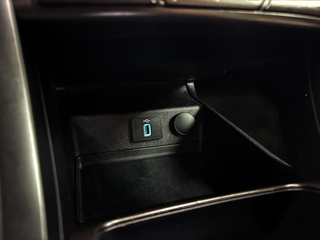 Vehicle view 25