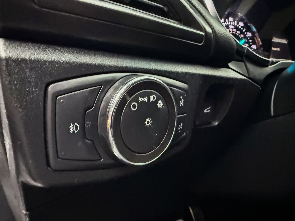 Vehicle view 33