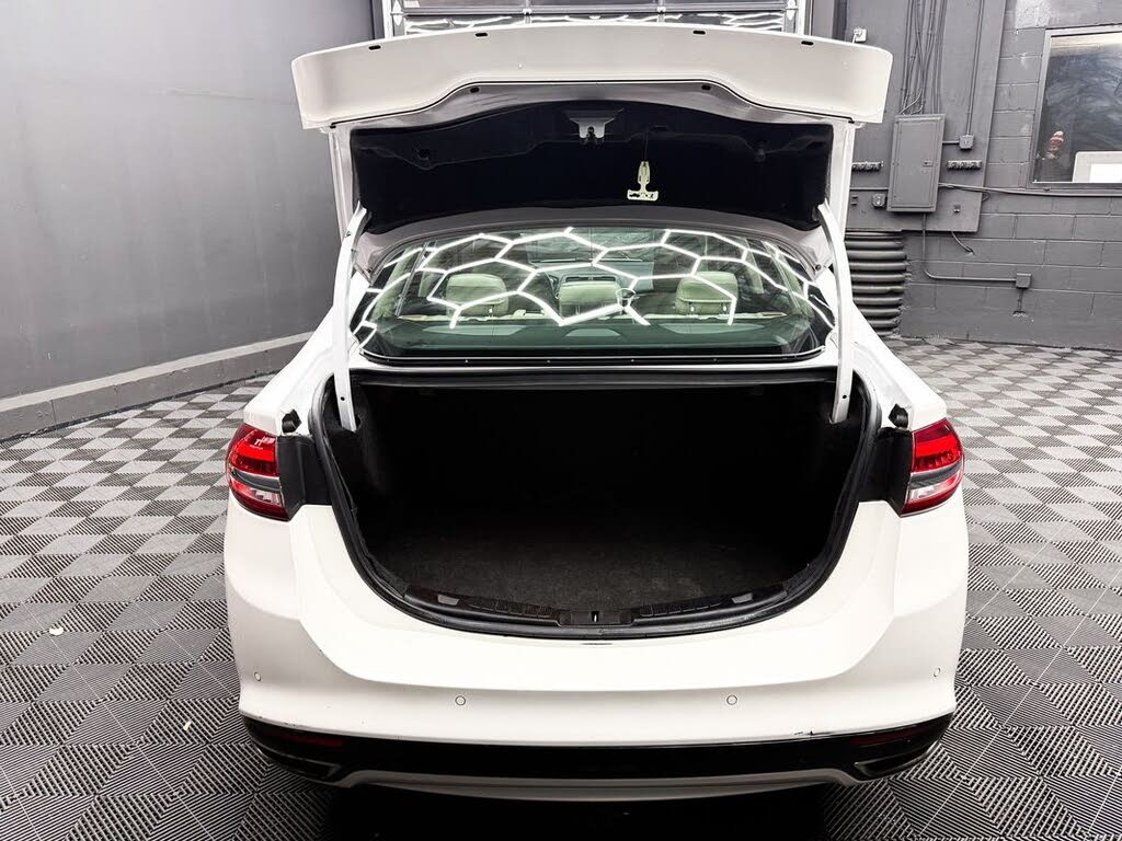 Vehicle view 7