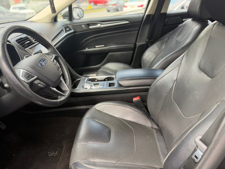 Vehicle view 13