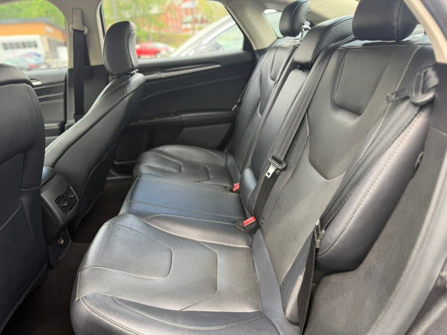 Vehicle view 14